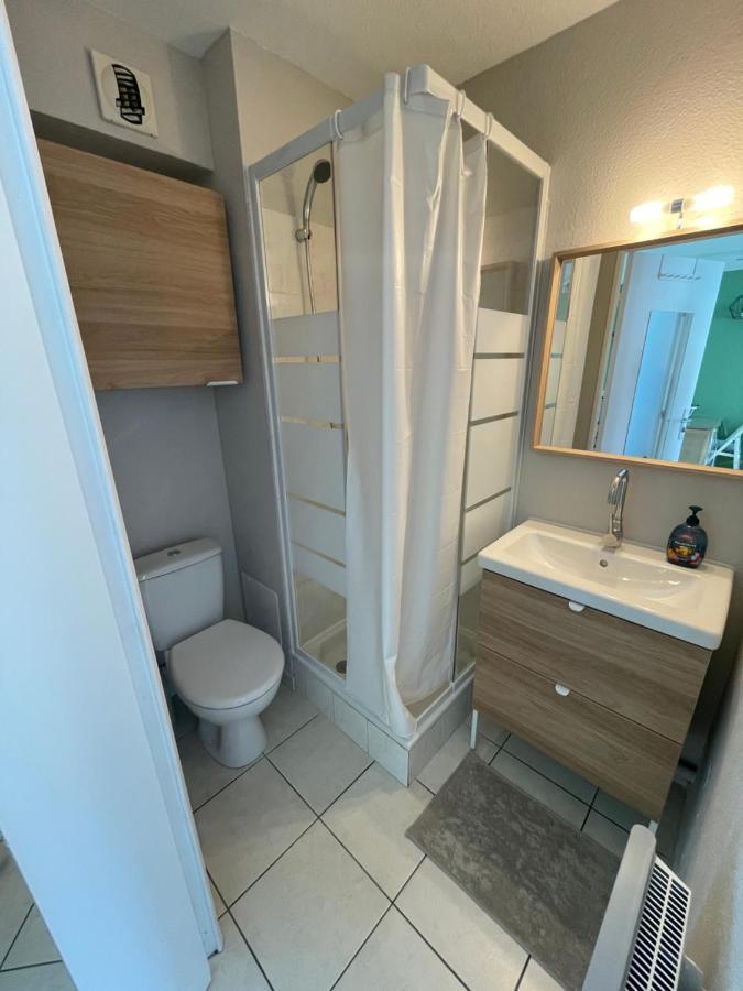 Charmant Appartement Cosy Sur Sete Proche De Toutes Commodites, Parking Prive Bagian luar foto